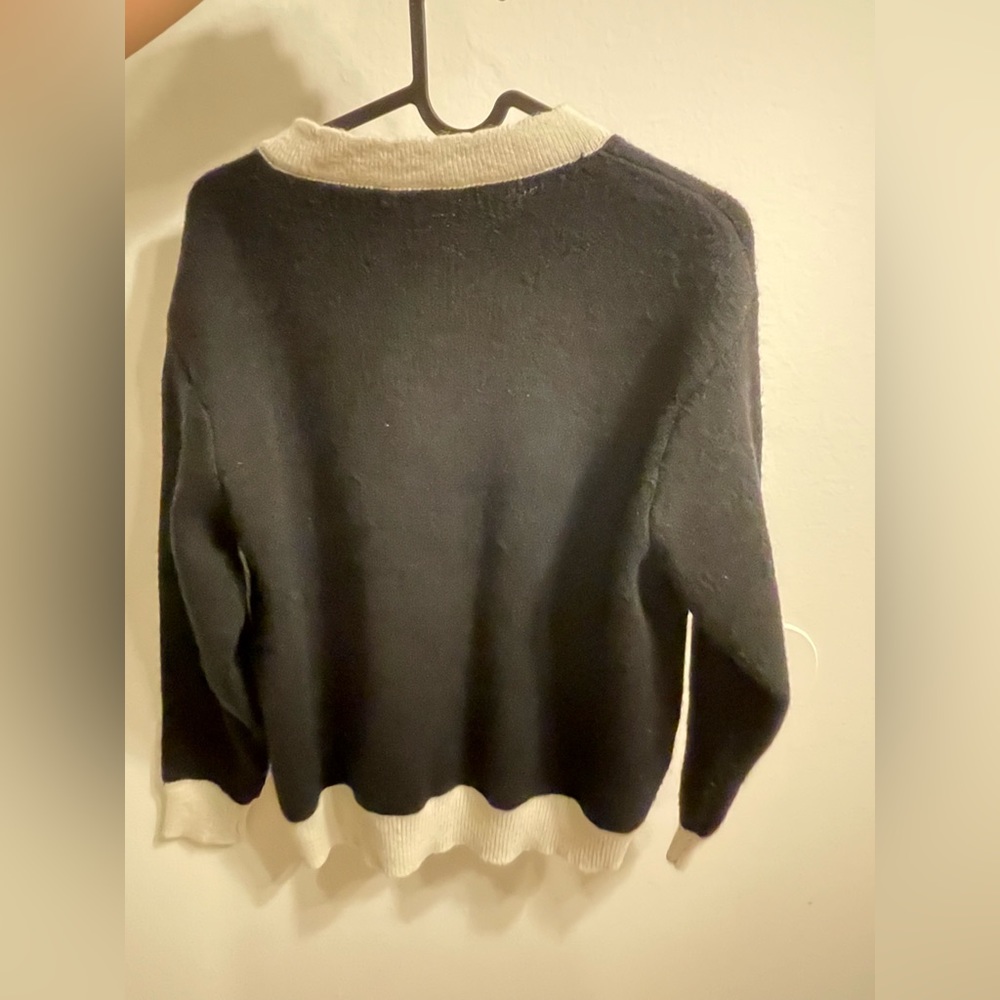 Cardigan - Picture 2 of 2